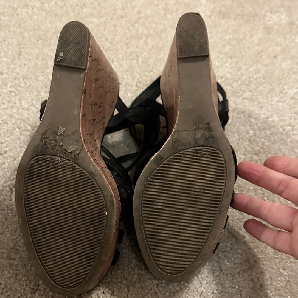 Madden Girl Black Platform Sandals - Picture 6 of 6